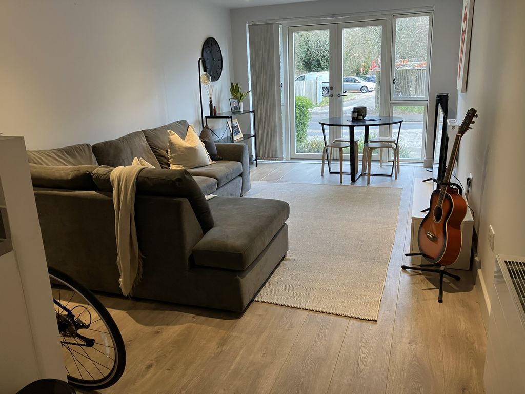 Property photo 2 of 6