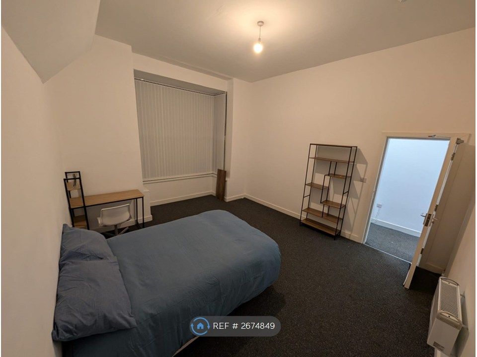 Property photo 1 of 3