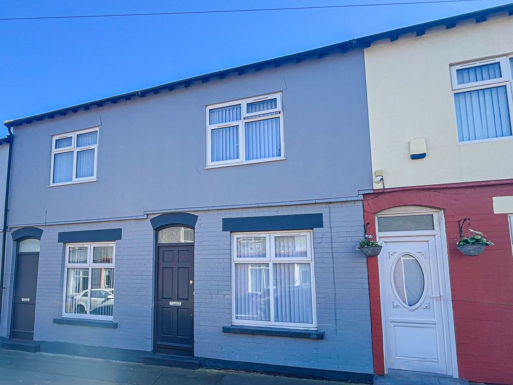 Property photo 1 of 13