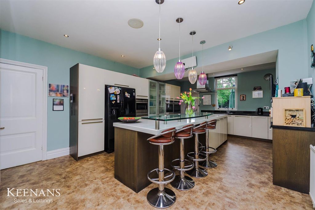Property photo 2 of 63 2.Jpg