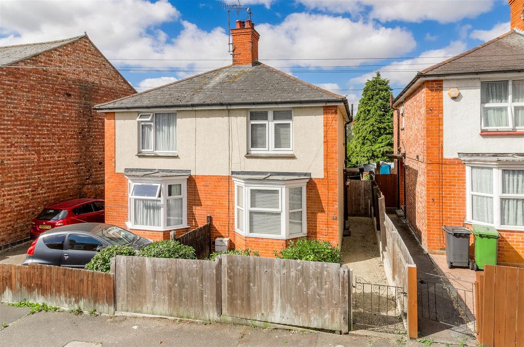 Property photo 1 of 8 Arthur Street - 001.Jpg