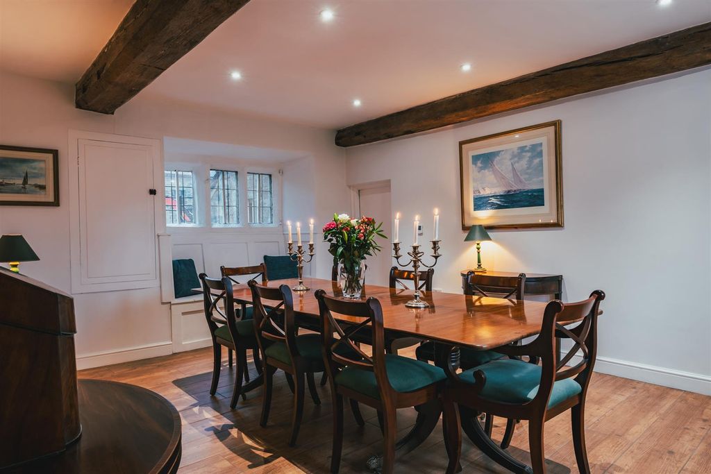 Property photo 2 of 34 Formal Dining Room