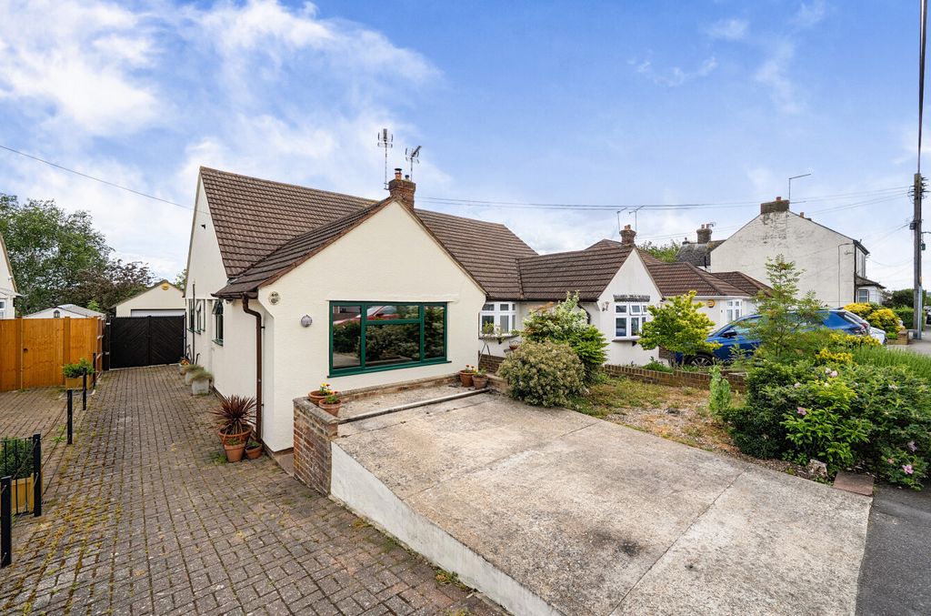 Property photo 1 of 20 1456922-1-6A07071...