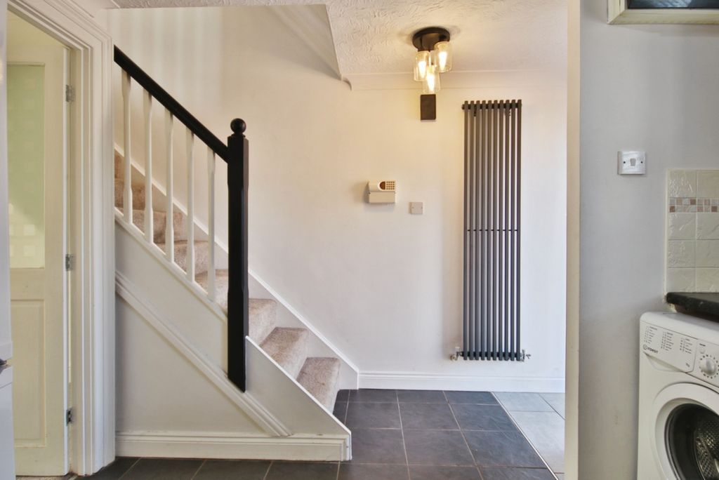 Property photo 1 of 16 4188922