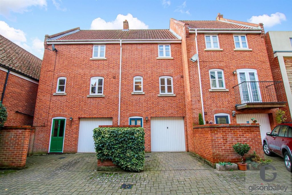 Property photo 1 of 8 Y-M5A1H-Euqzz1eu-Mtv0G.Jpg