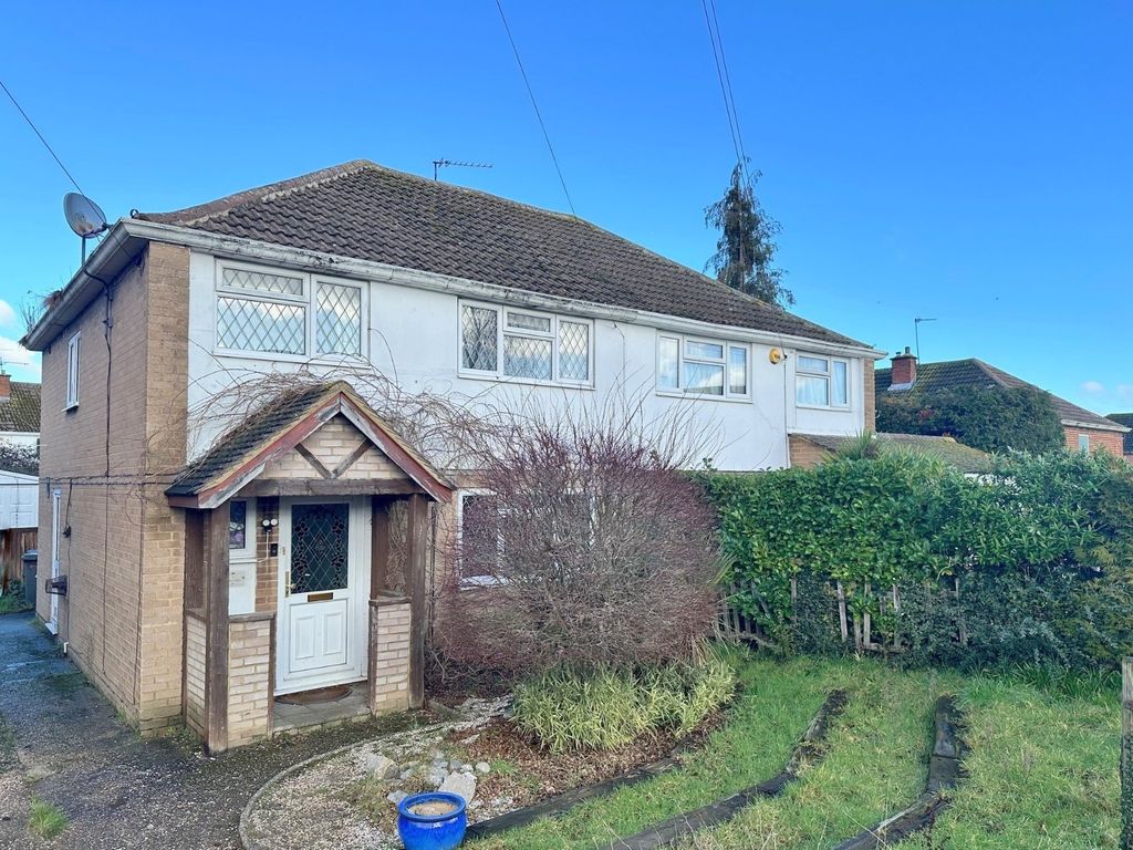 Property photo 1 of 9 Front