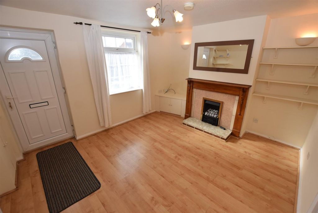 Property photo 2 of 13 5289461