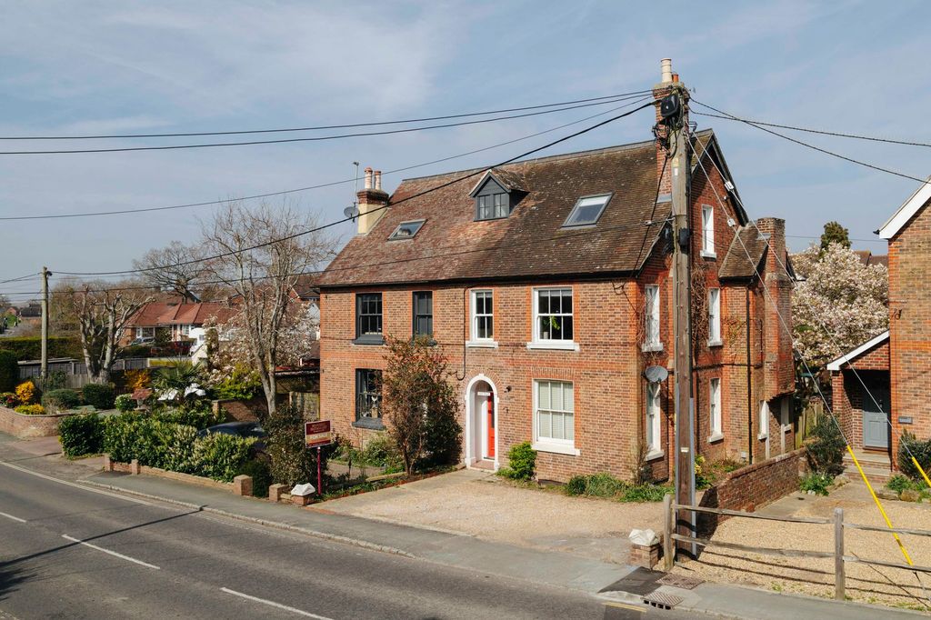 Property photo 1 of 21