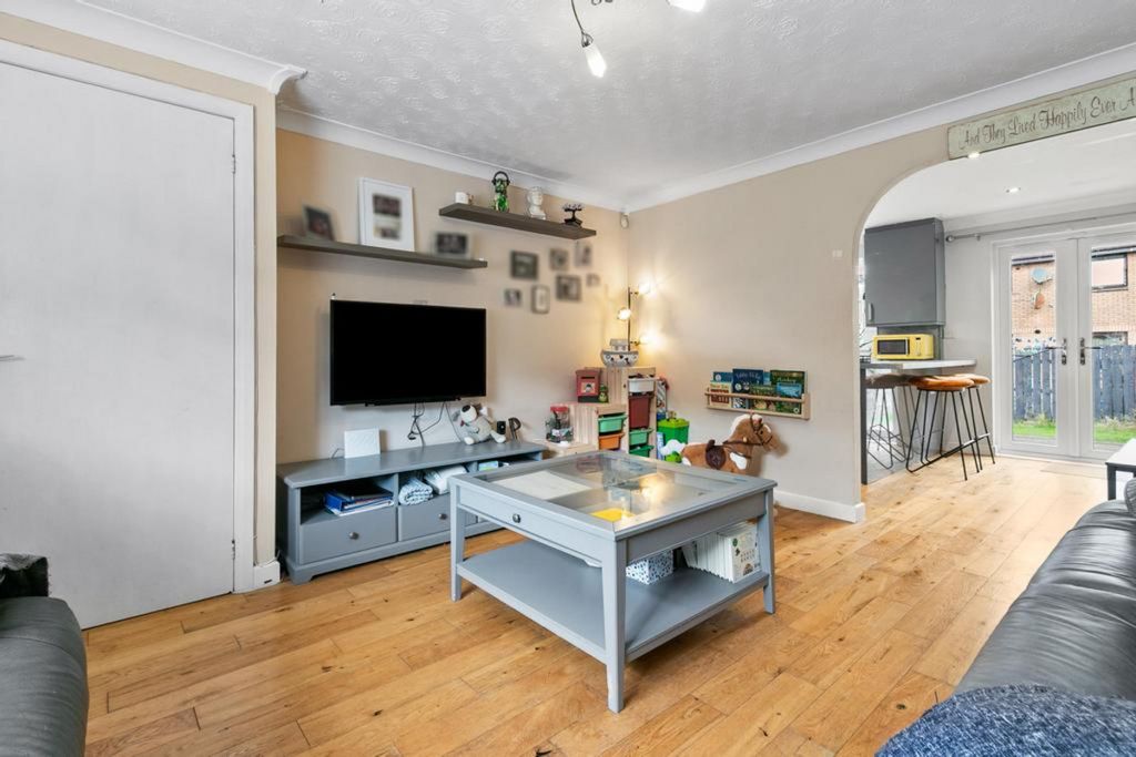 Property photo 3 of 29