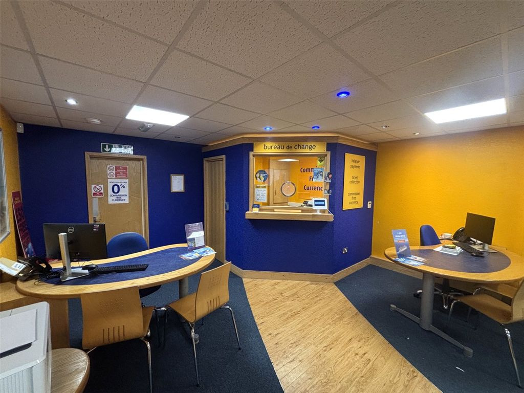 Property photo 3 of 5 Picture No. 02