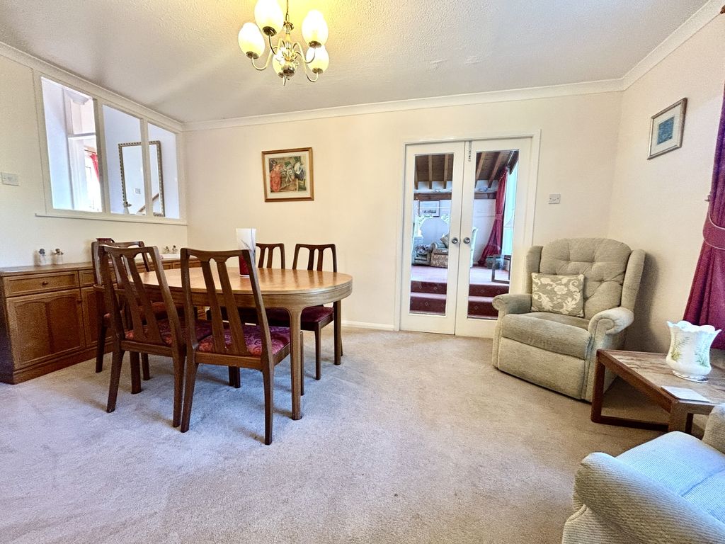 Property photo 2 of 31 Img_9399