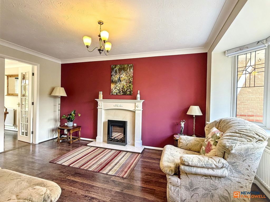 Property photo 3 of 33