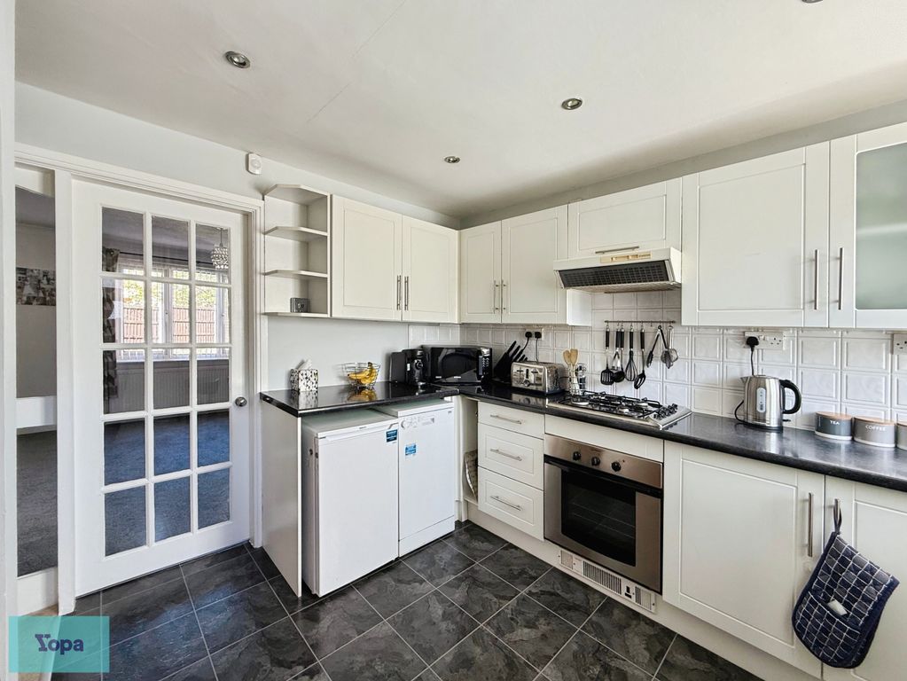 Property photo 2 of 15 Temp_File_1775857286659