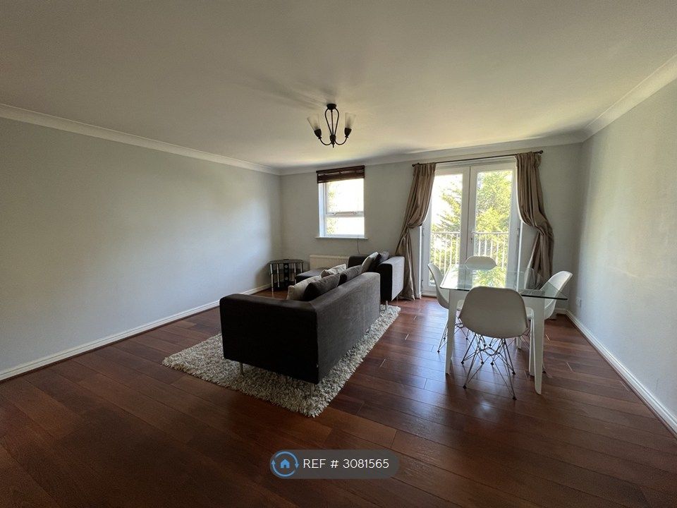 Property photo 3 of 15