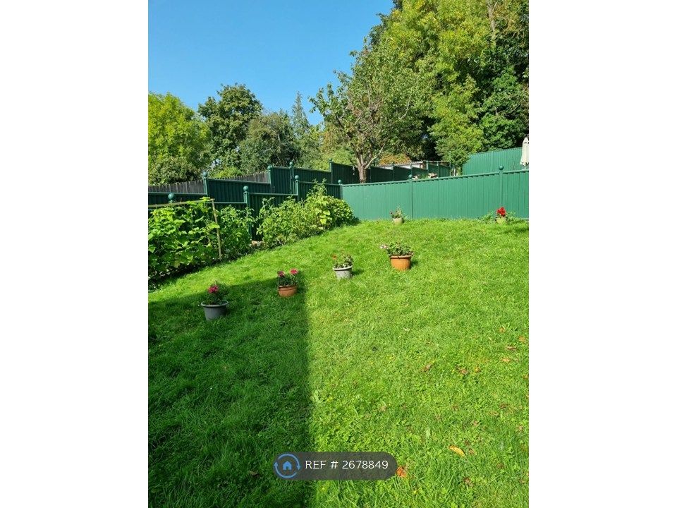 Property photo 3 of 9