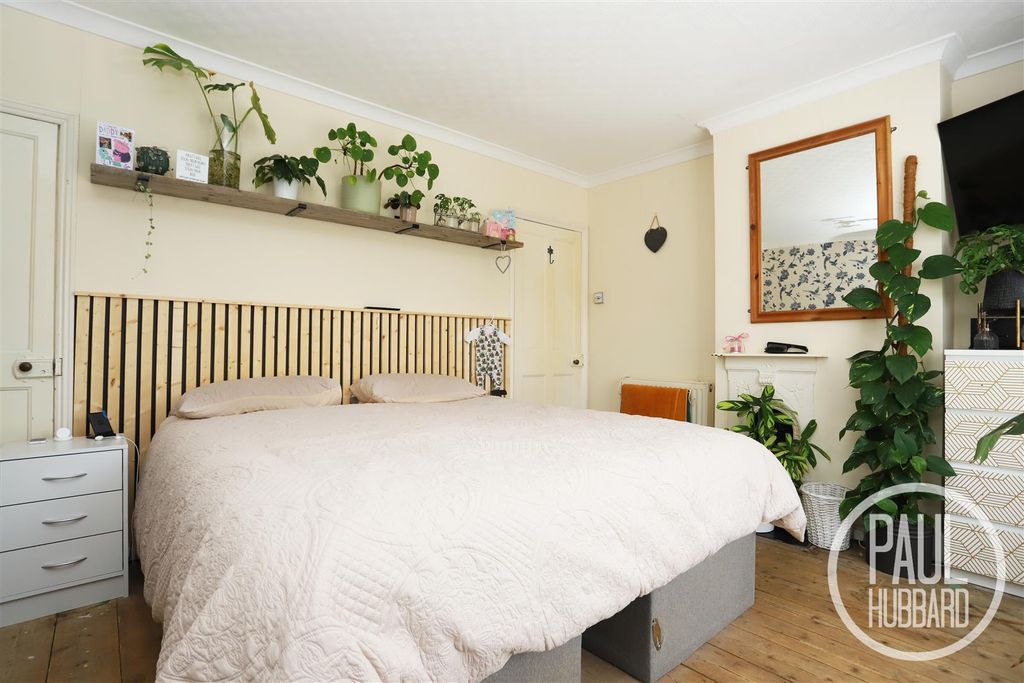 Property photo 3 of 20 Img_5205.Jpg