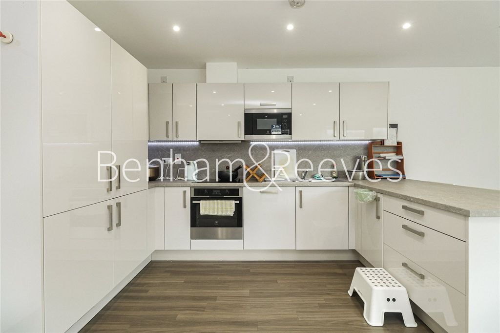 Property photo 2 of 21 Picture No. 06