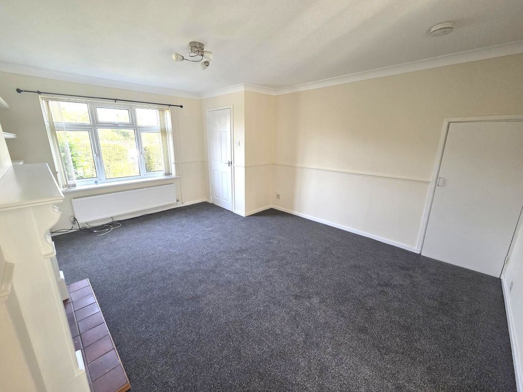 Property photo 3 of 19 Photo 19