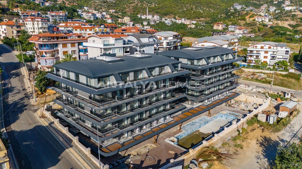 Property photo 2 of 26