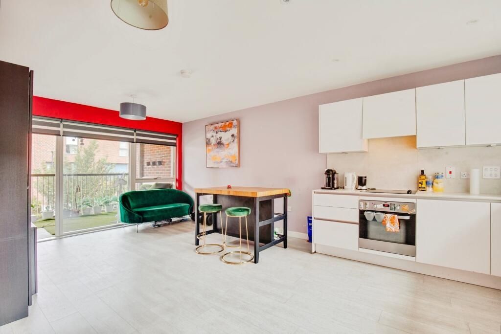 Property photo 2 of 13 Image 1