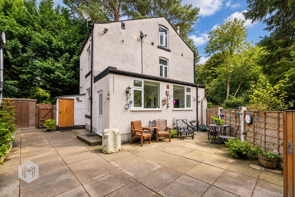 Property photo 1 of 31