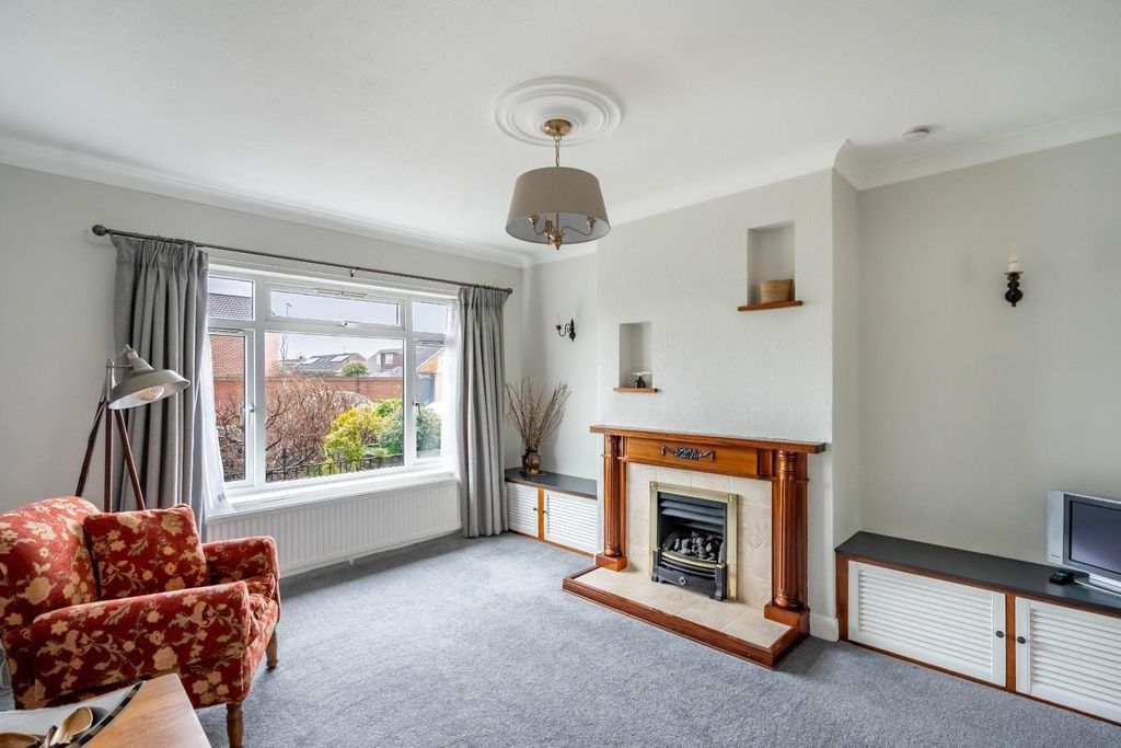 Property photo 2 of 24 16Sl-3.Jpg