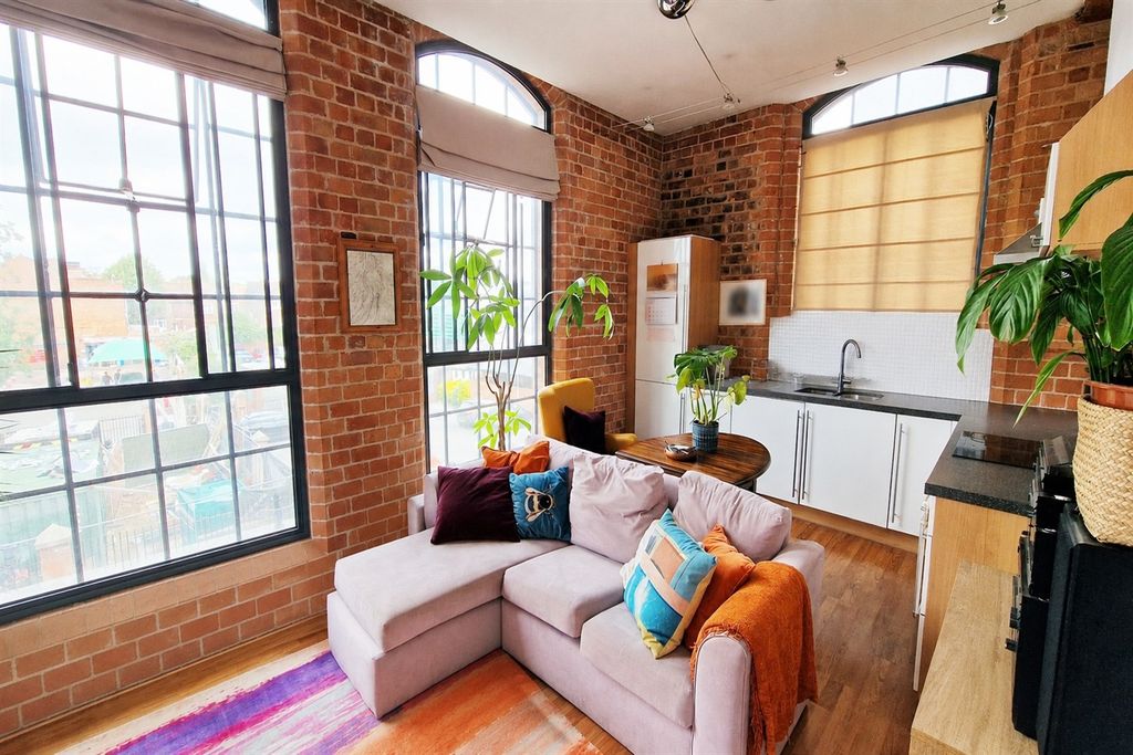 Property photo 2 of 5 Open Plan Living Room