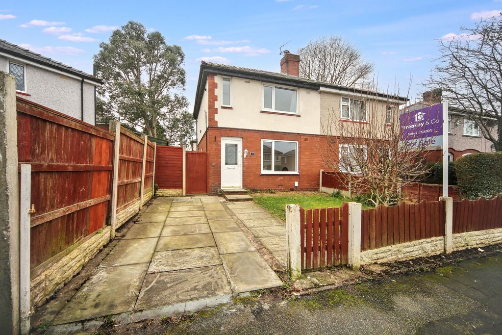 Property photo 1 of 22