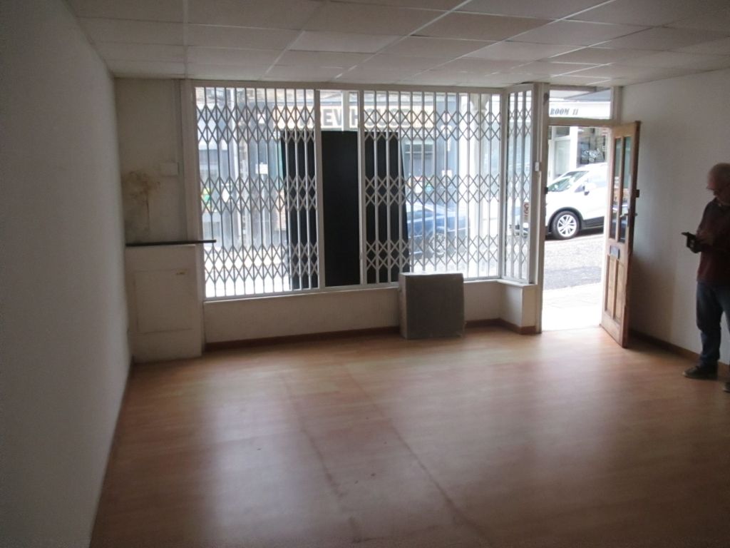 Property photo 2 of 4