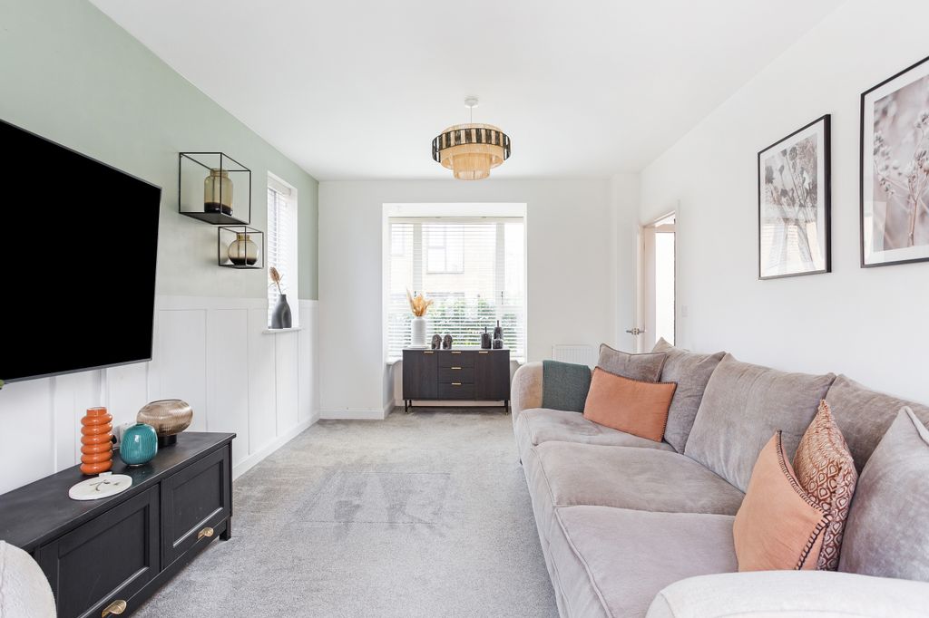 Additional image 23 of 3 bed detached house for salePhiland Lane, Coulsdon CR5