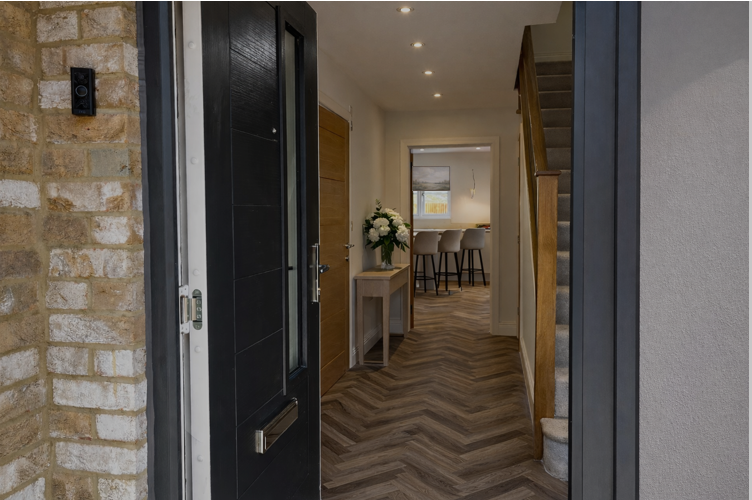 Property photo 2 of 18