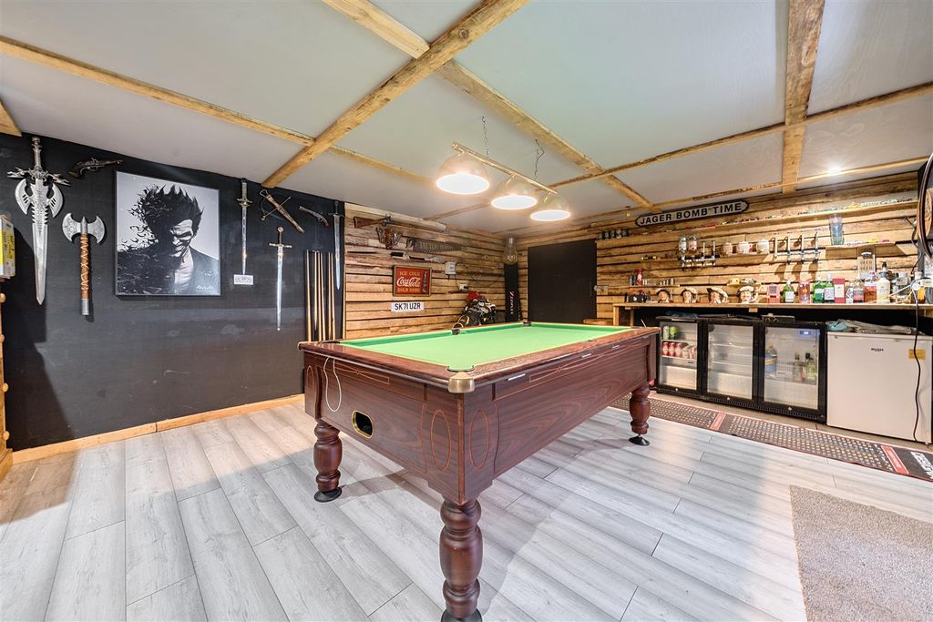 Property photo 2 of 29 Bar Area