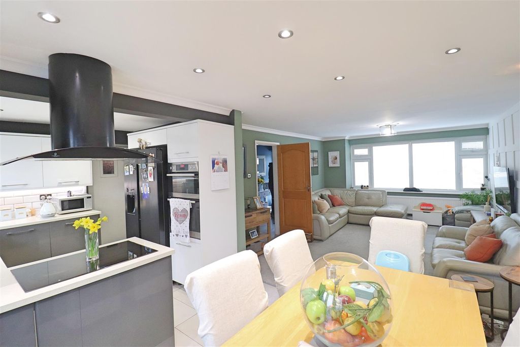 Property photo 3 of 18 Img_2727.Jpg