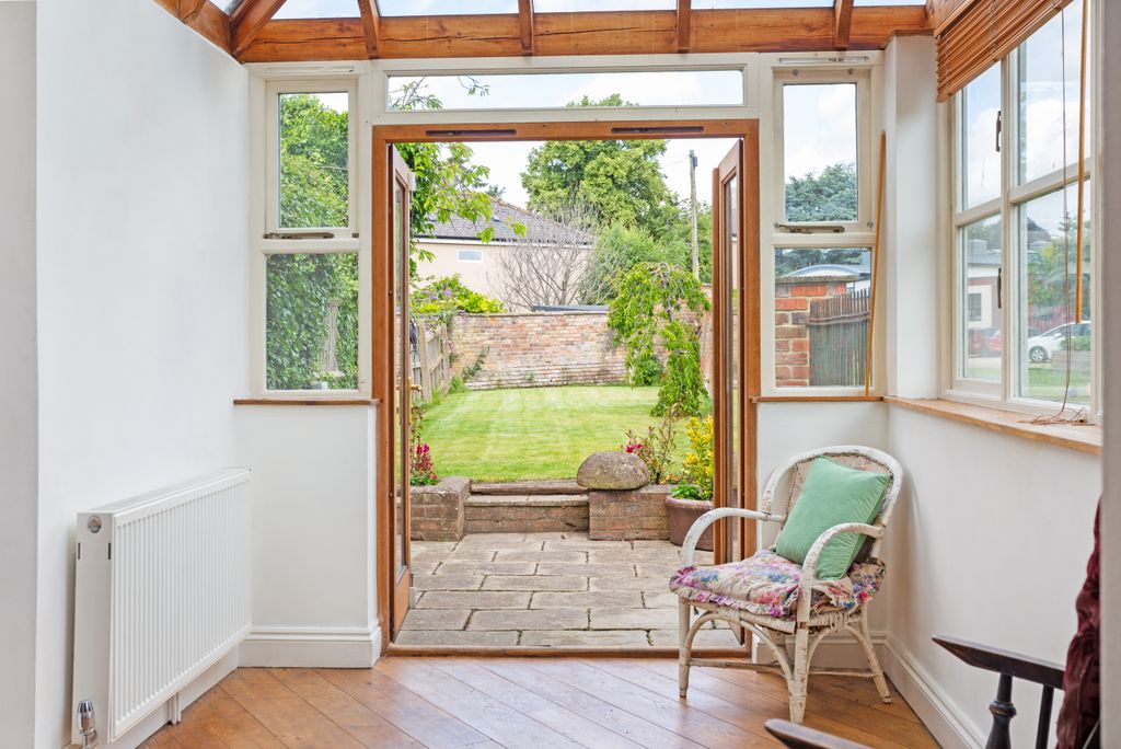 Property photo 2 of 24