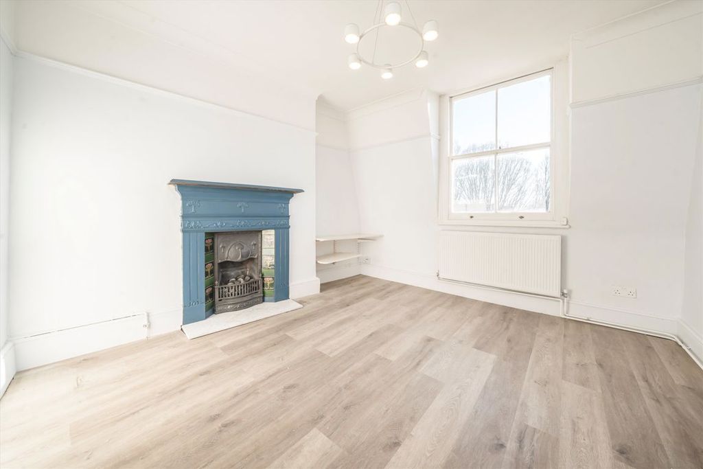 Property photo 2 of 4