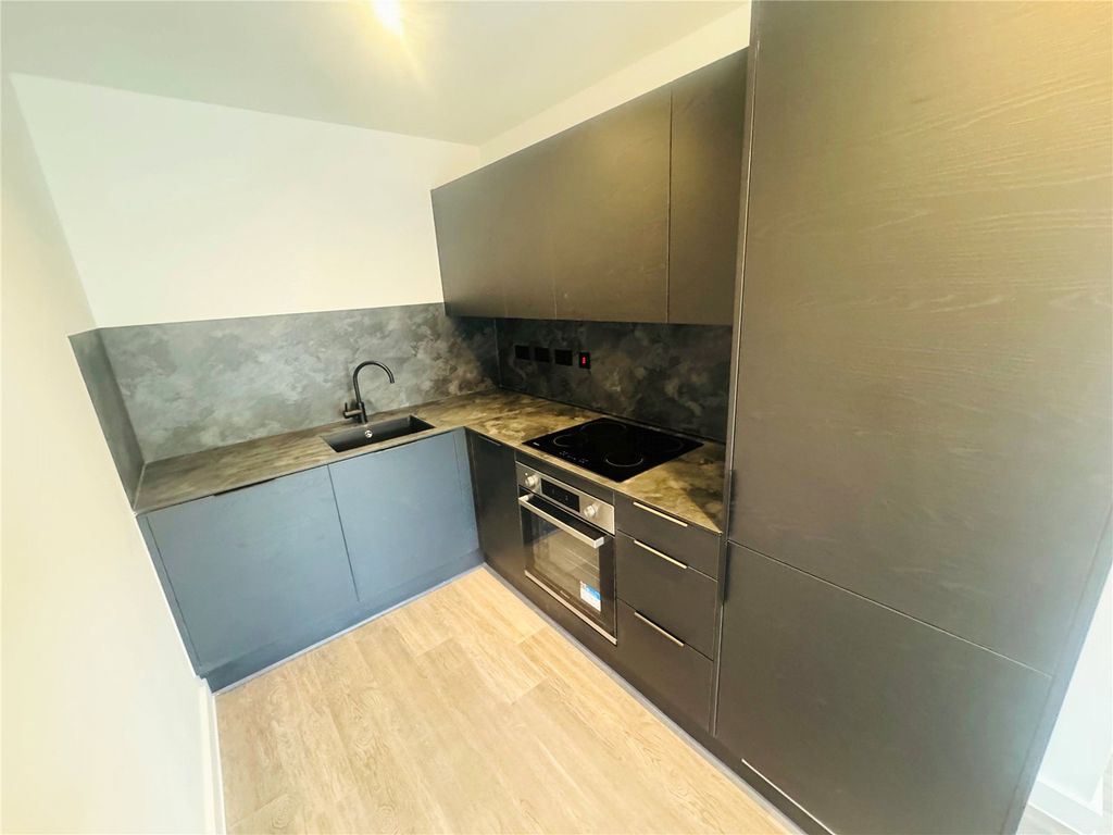 Property photo 2 of 10 Picture No. 02