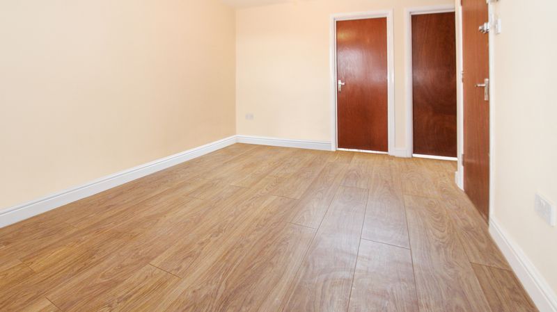 Property photo 2 of 7 Photo 2