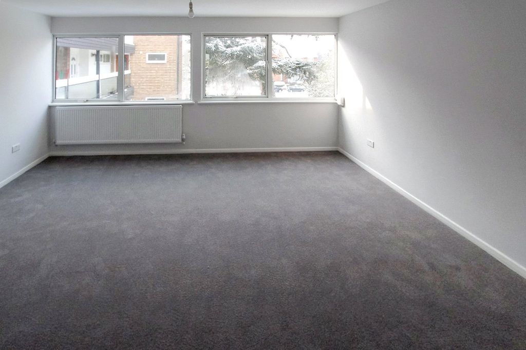 Property photo 2 of 9 Picture No. 21