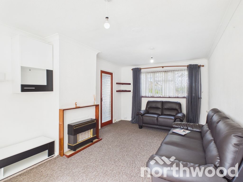 Property photo 2 of 26