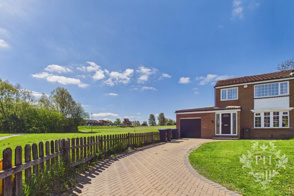 Property photo 1 of 17 5c75Ccad786c4Bdcb15152E091A10d94_100_Cam02002G0-Pr