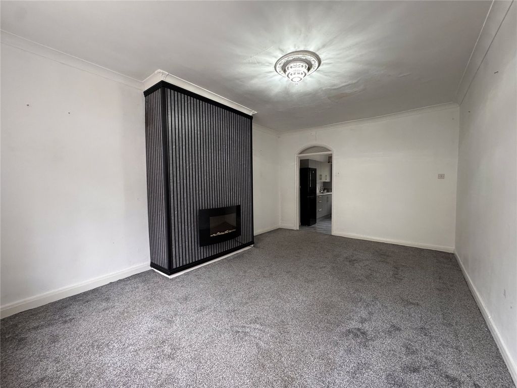Property photo 2 of 8 Picture No. 08