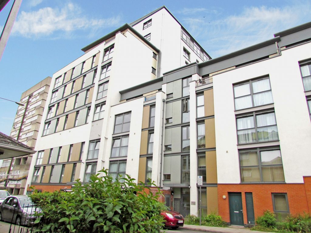 Property photo 1 of 6 Moore Court, Station Grove, Wembley, Middlesex Ha0