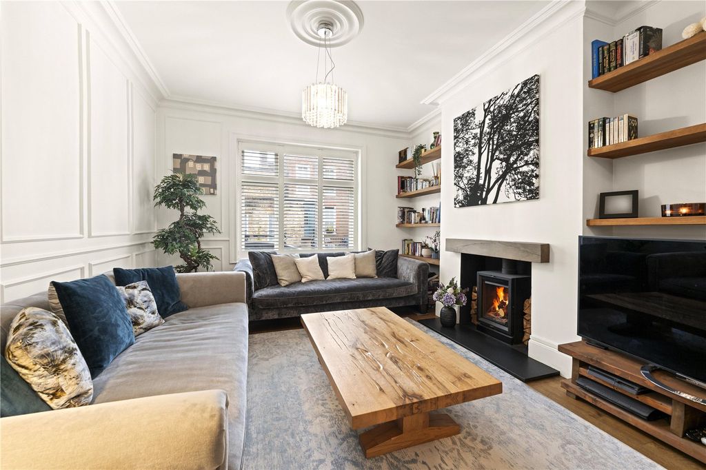 Property photo 2 of 12 Picture No. 06