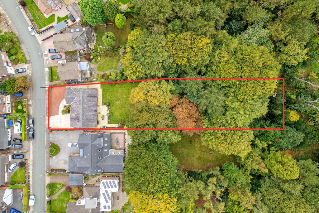 Property photo 2 of 50 4543681