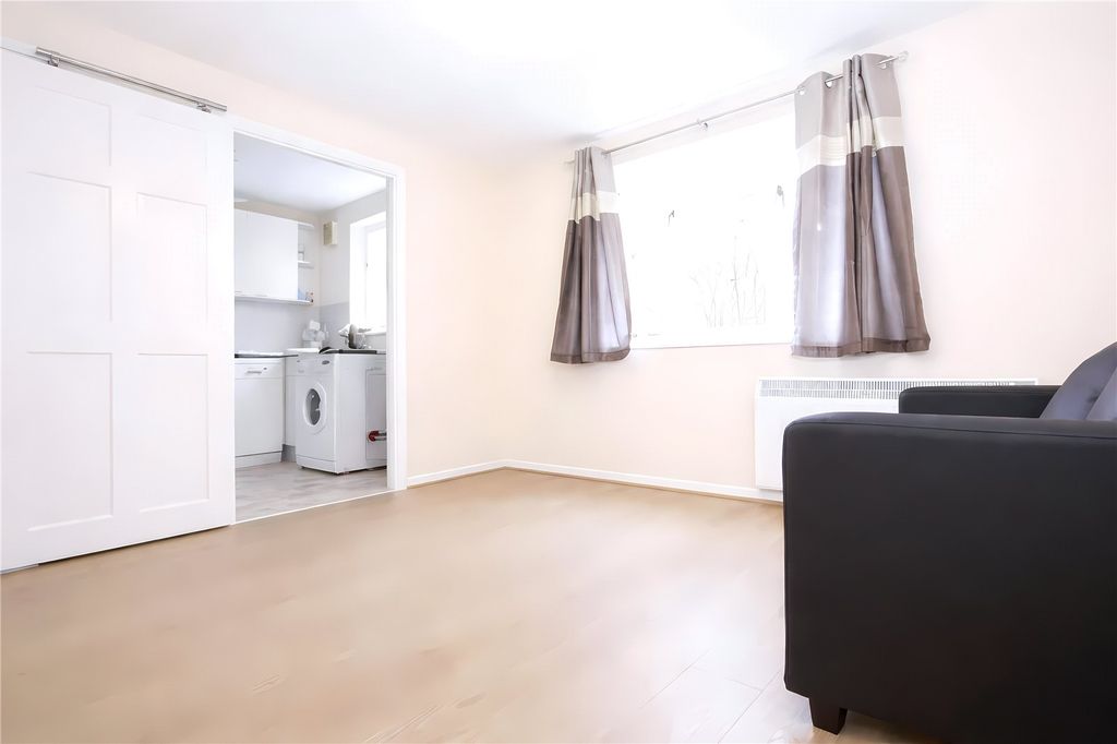 Property photo 3 of 5 Picture No. 03