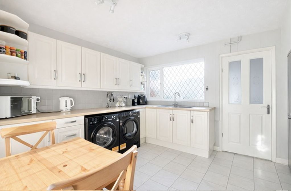 Property photo 2 of 19 Kitchen Breakfast Room View 3