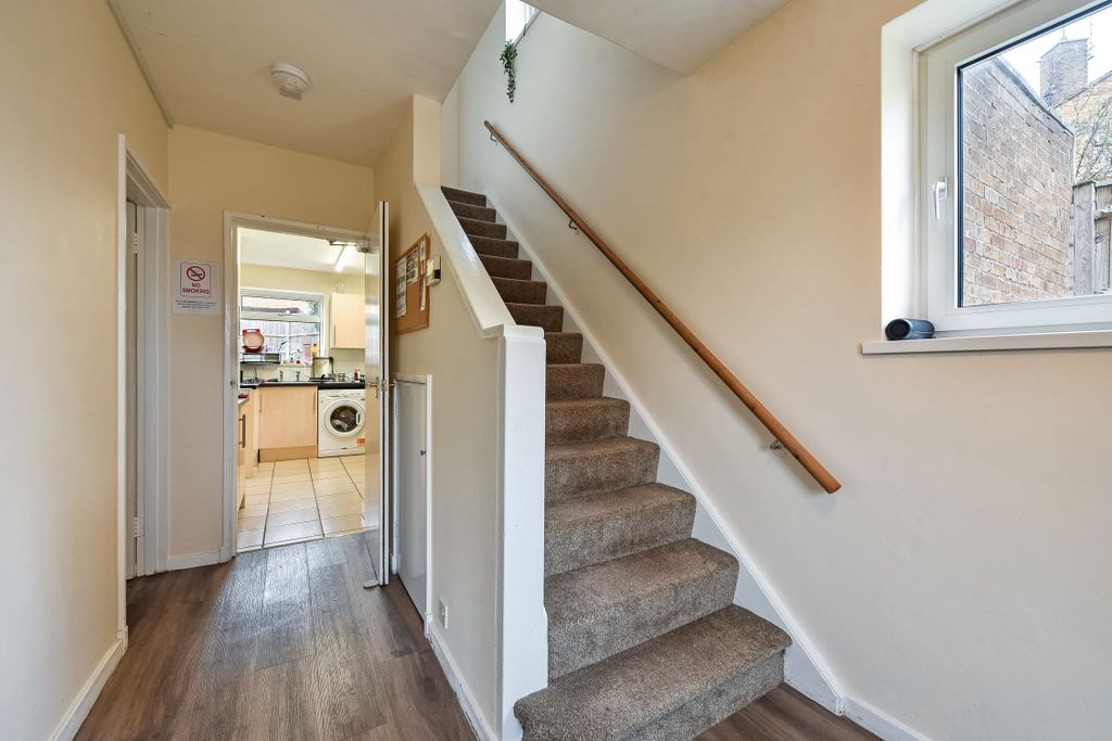 Property photo 3 of 20 Ph14_6269988