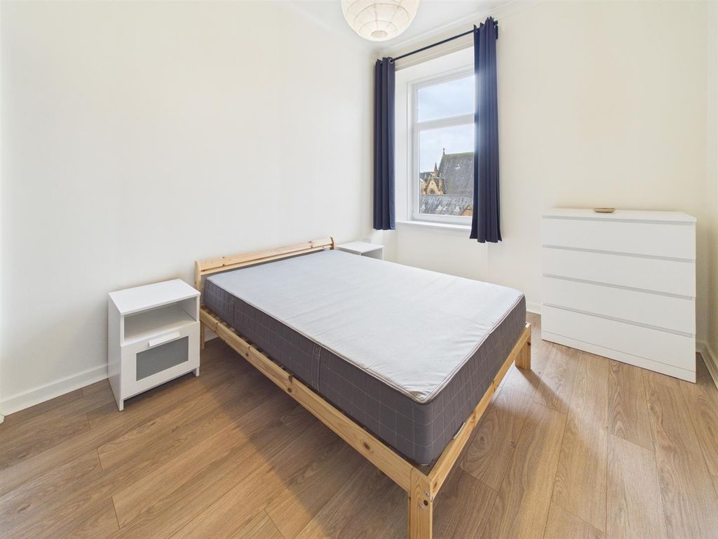 Property photo 3 of 15 Cam03782G0-Pr0303-Still010_Alt.Jpg