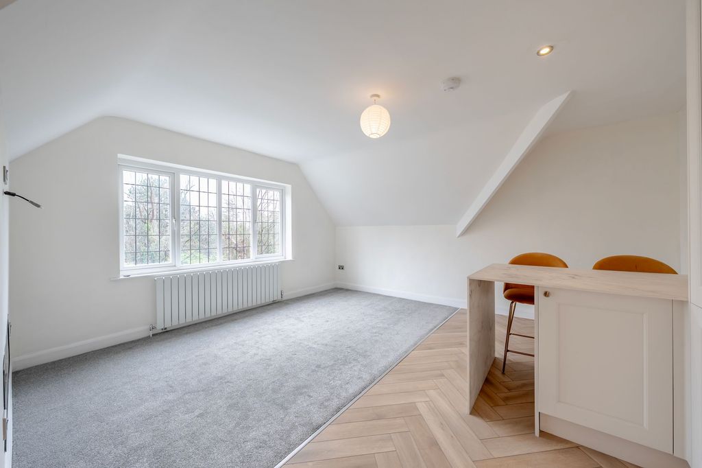 Additional image 5 of 3 bed flat to rentSpringfield Avenue, Harrogate HG1