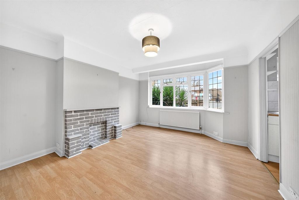 Property photo 2 of 13 Dsc04363.Jpg